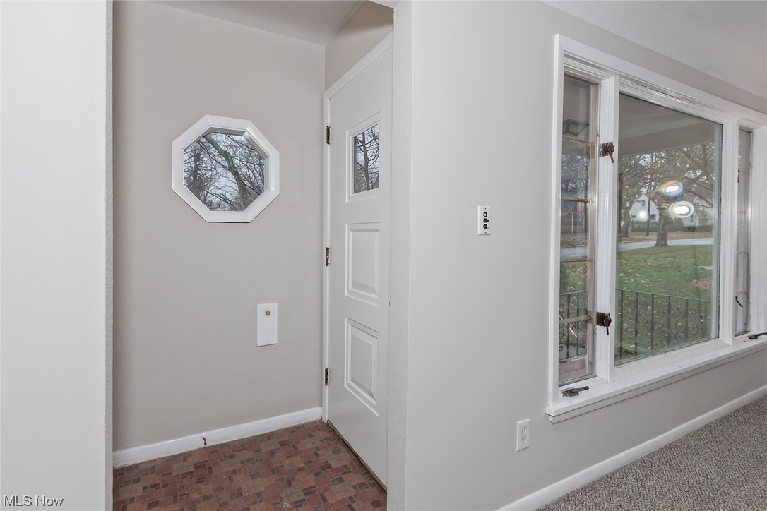 4402 Bayard Road South Euclid, OH 44121 - Photo 2 of 27 Tiled entry with guest closet