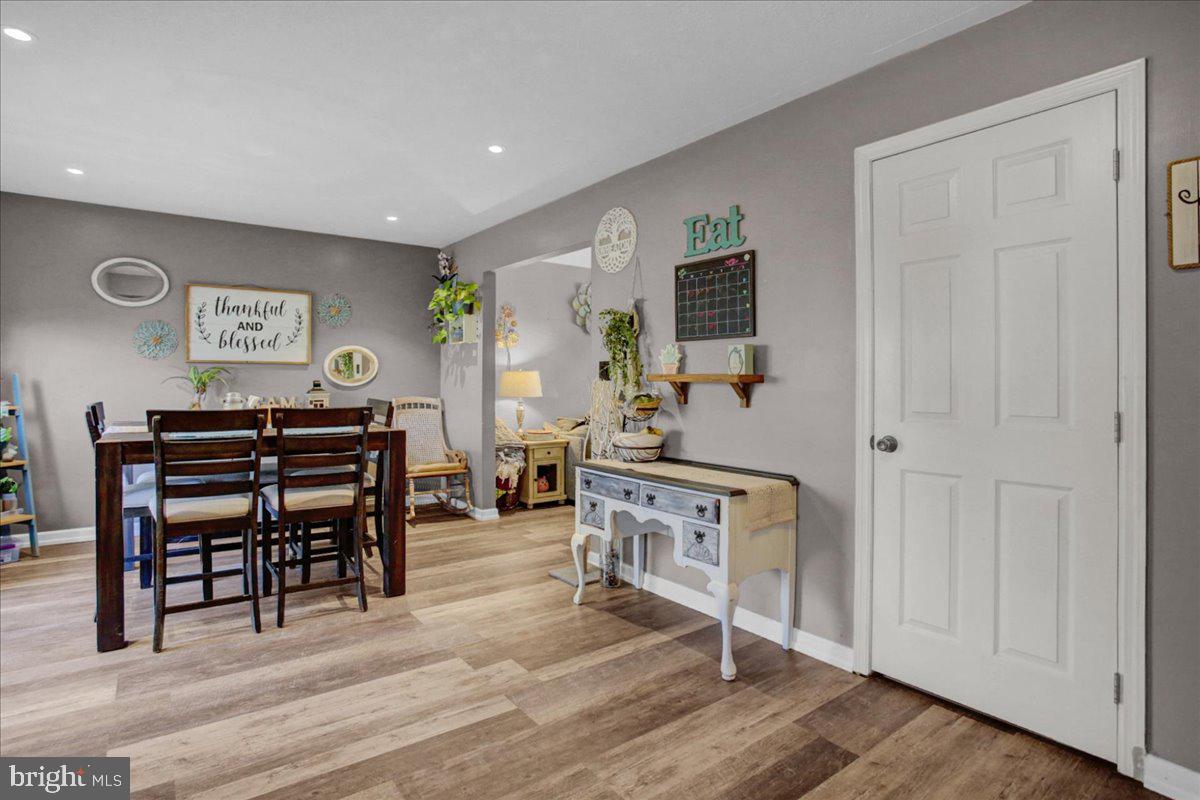 612 Frederick Street Reading, PA 19608 - Photo 13 of 31