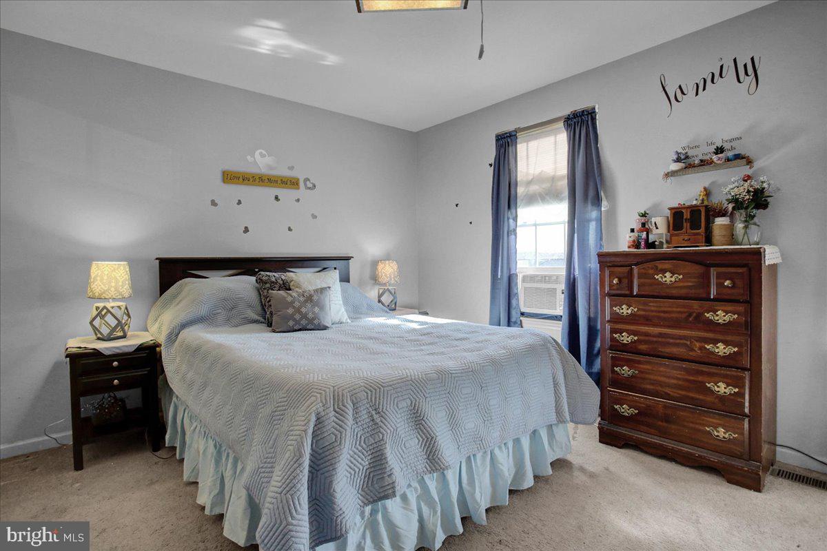 612 Frederick Street Reading, PA 19608 - Photo 17 of 31