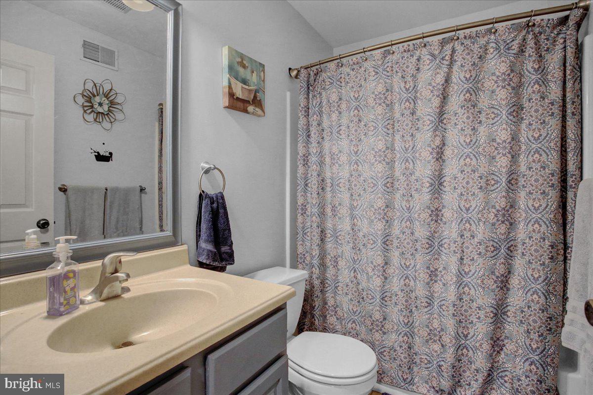 612 Frederick Street Reading, PA 19608 - Photo 19 of 31