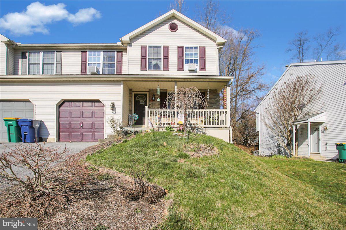 612 Frederick Street Reading, PA 19608 - Photo 2 of 31