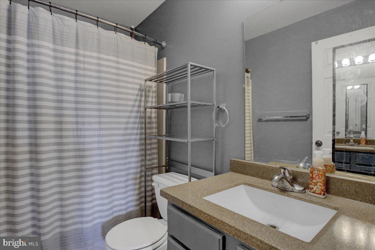 612 Frederick Street Reading, PA 19608 - Photo 23 of 31