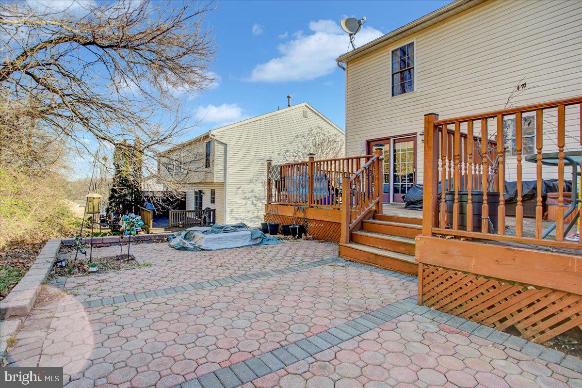 612 Frederick Street Reading, PA 19608 - Photo 28 of 31