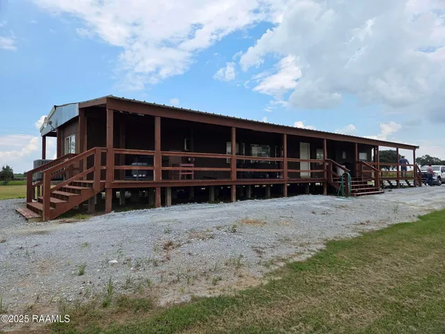 $1,550,000 | 23823 Juniper Road, Kaplan, LA 70548