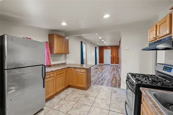 $119,900 | 1522 Valley Drive, Syracuse, NY 13207