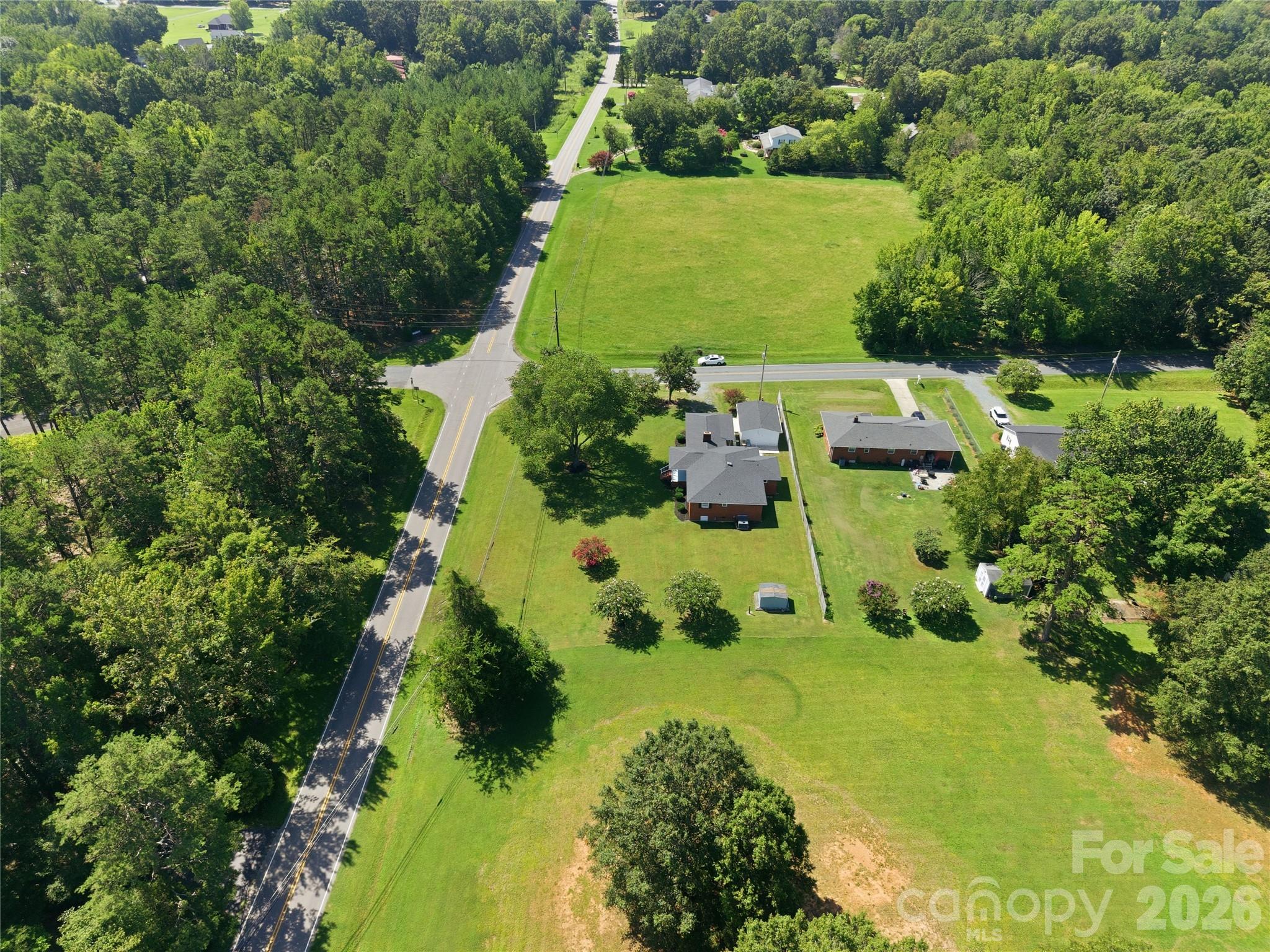2424 Griffith Road Monroe, NC 28112 - Photo 6 of 43 Gallery Image 6