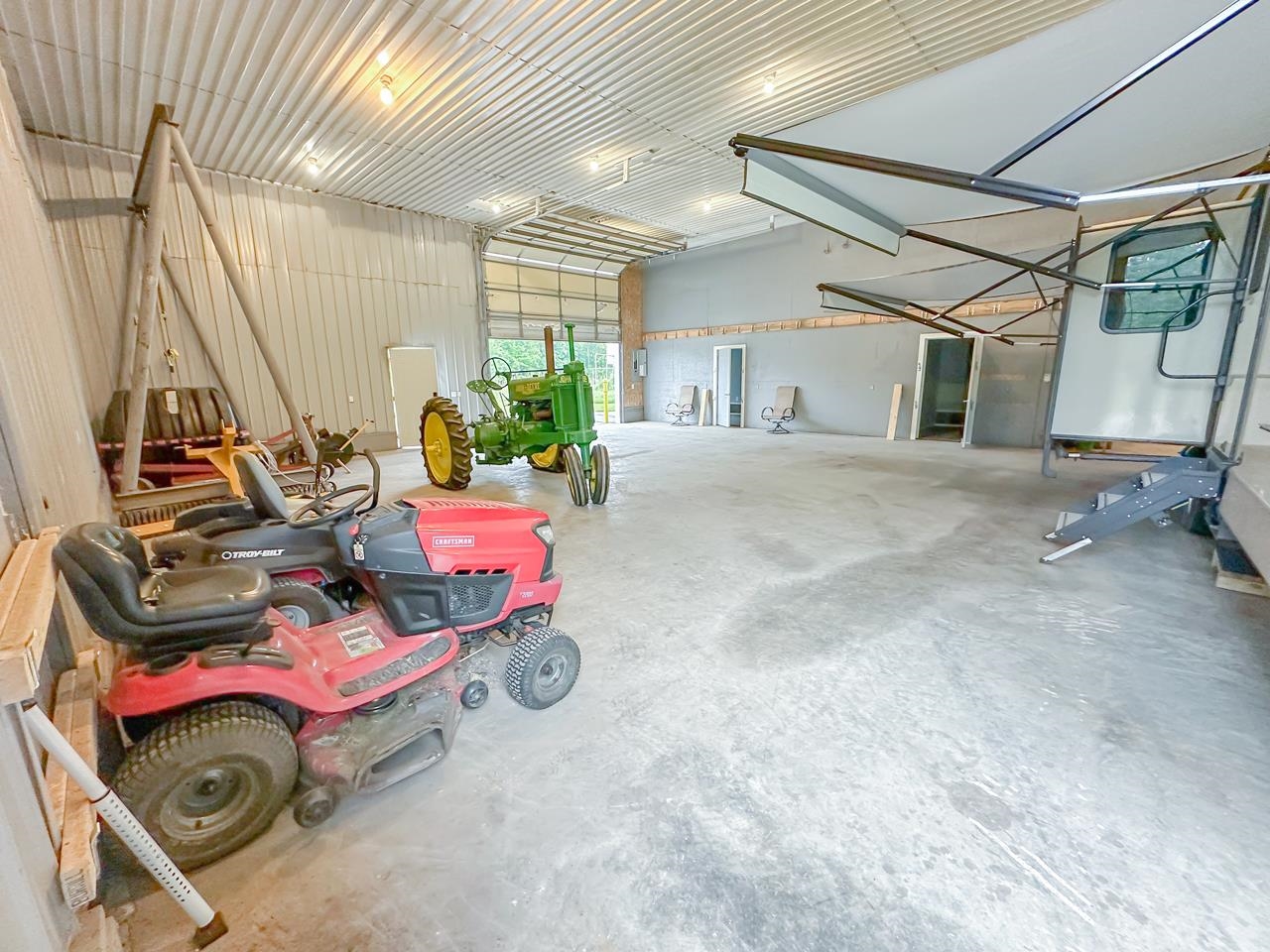 9559 East Weidman Road Mount Pleasant, MI 48858 - Photo 7 of 20
