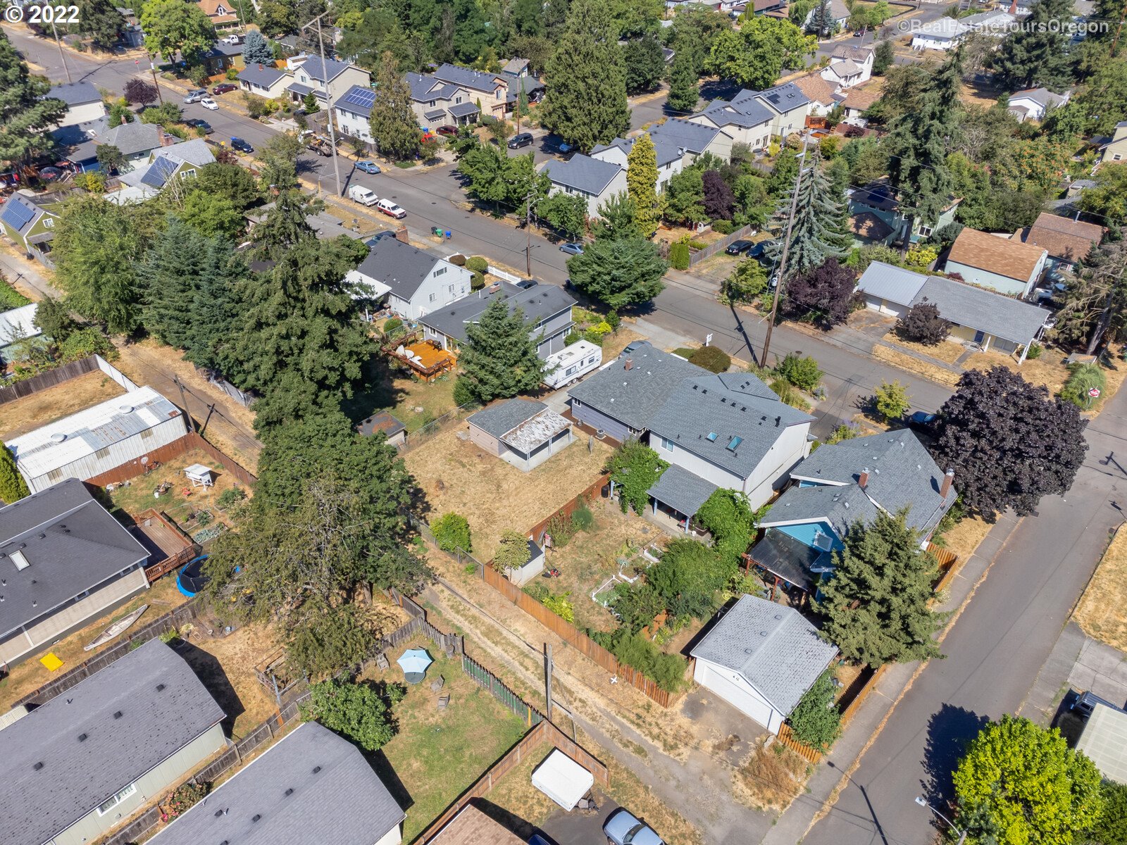 6832 Southeast Reedway Street Portland, OR 97206 - Photo 31 of 32 Gallery Image 31