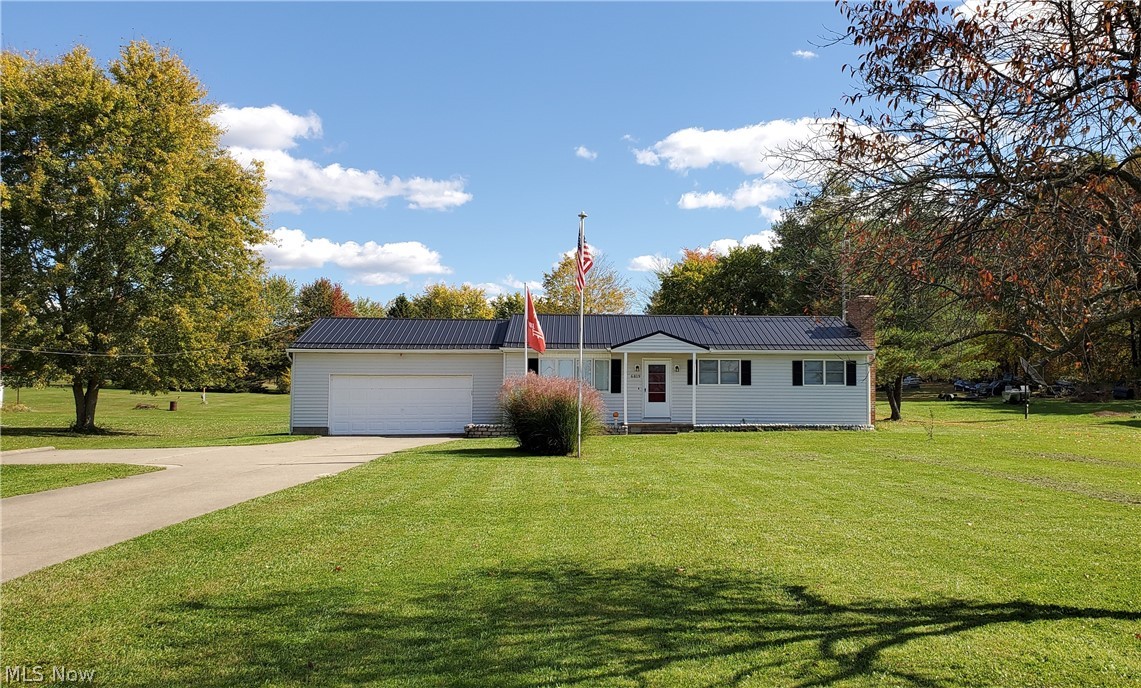 6819 Lake Road Medina, OH 44256 - Photo 1 of 17 Gallery Image 1