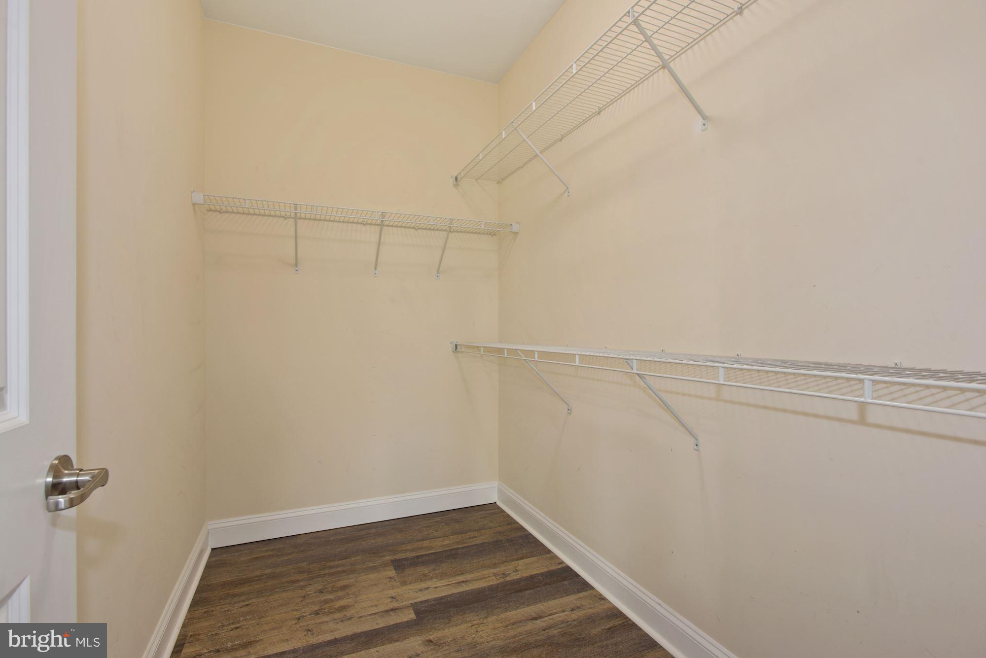 20914 Ashburn Road Ashburn, VA 20147 - Photo 34 of 54