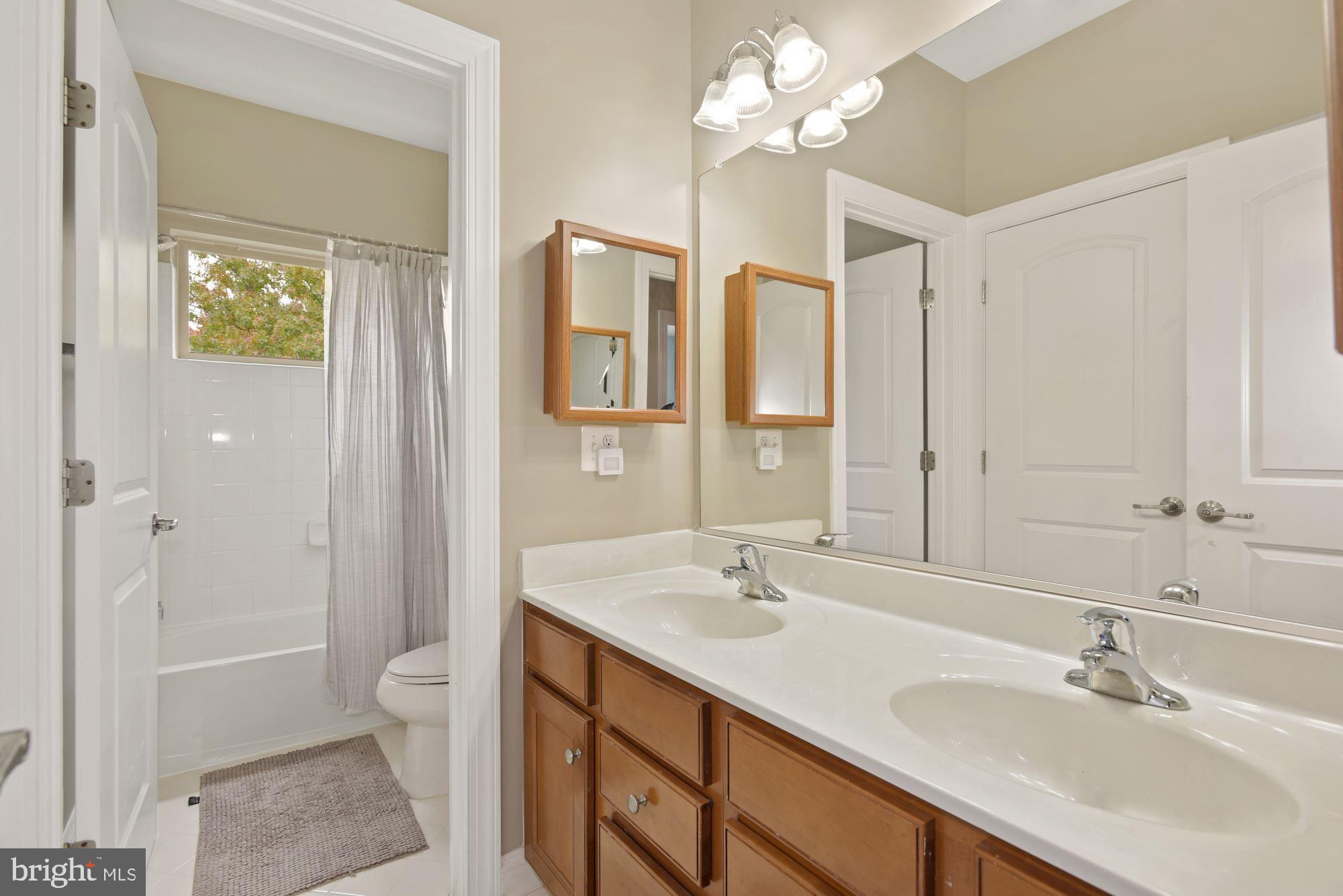 20914 Ashburn Road Ashburn, VA 20147 - Photo 36 of 54