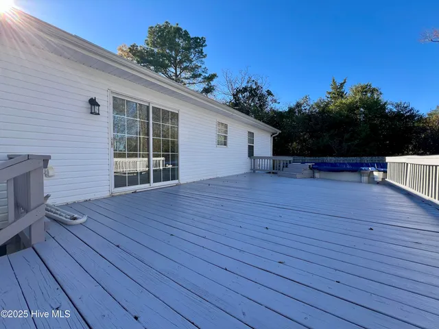 $245,000 | 1942 Highway 33, Chocowinity, NC 27817