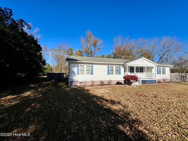 $245,000 | 1942 Highway 33, Chocowinity, NC 27817