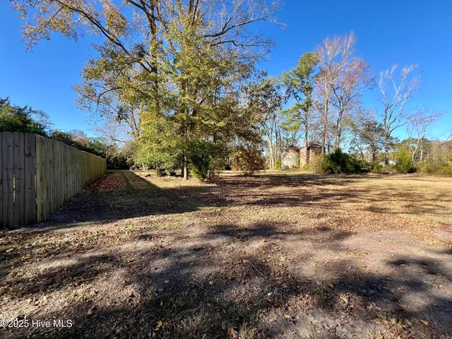 $245,000 | 1942 Highway 33, Chocowinity, NC 27817