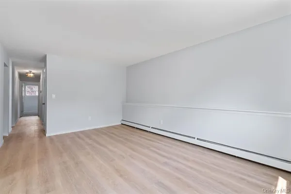 $4,400 | 49 Georgia Street, Unit B, East Northport, NY 11731