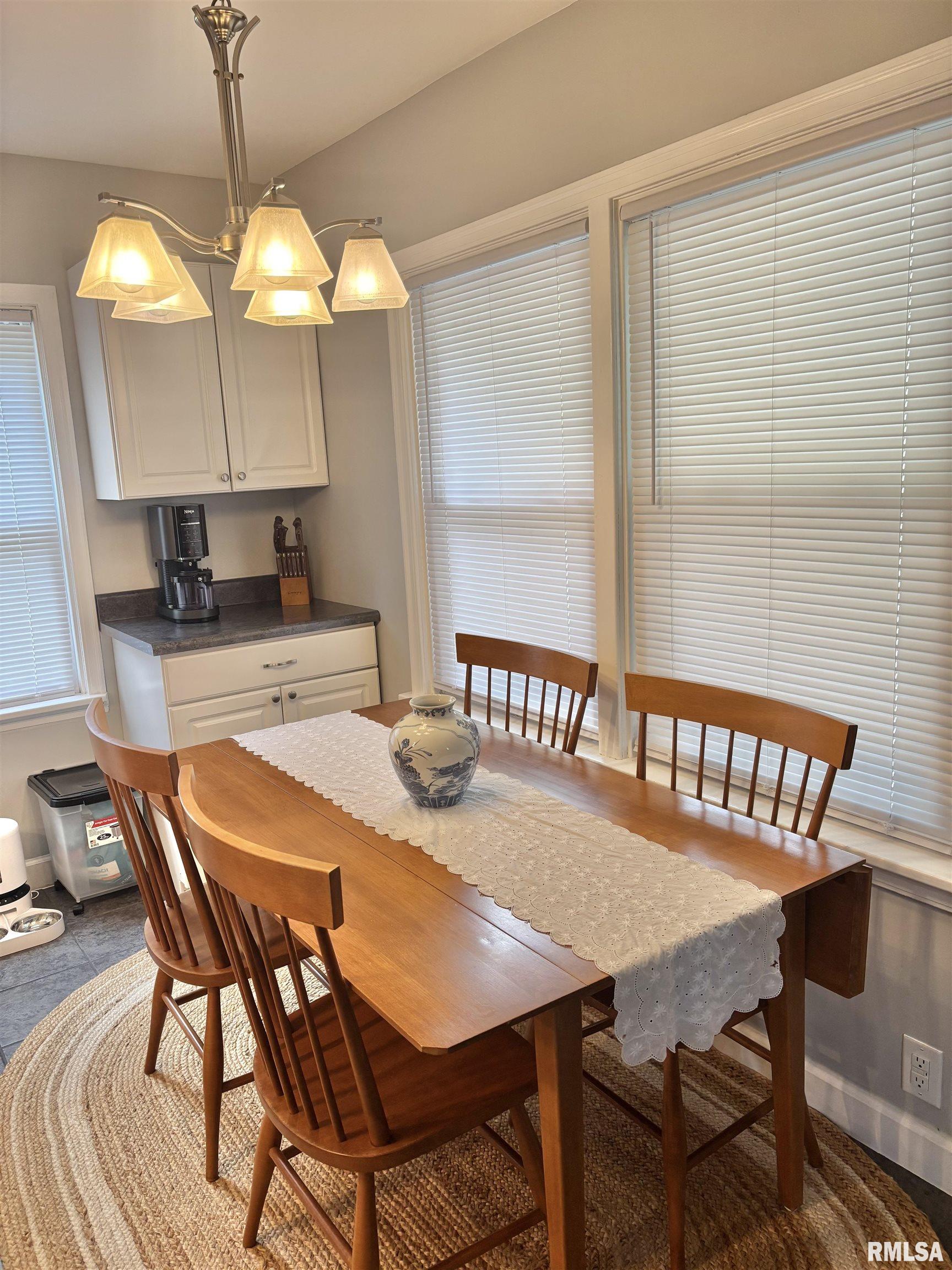 2014 North 9th Street Springfield, IL 62702 - Photo 14 of 83