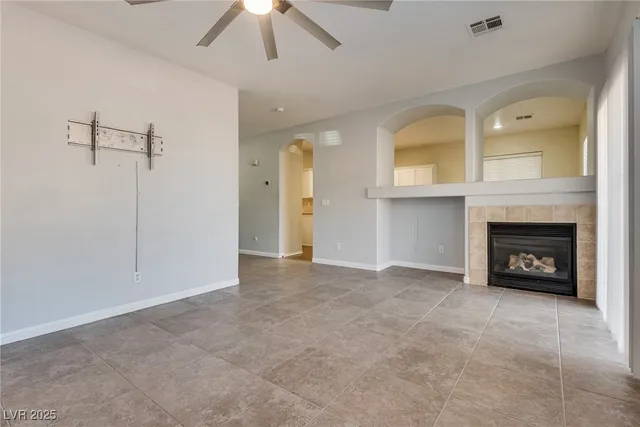 $1,900 | 6234 Dartington Hall Street, Henderson, NV 89011