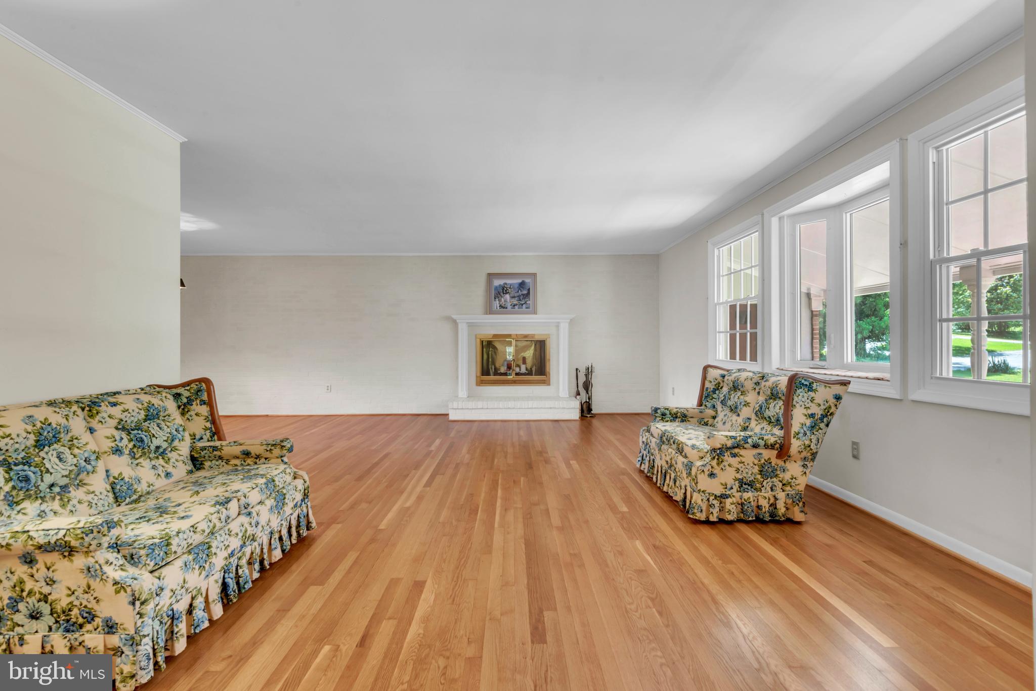 1702 Pot Spring Road Lutherville-Timonium, MD 21093 - Photo 11 of 39 Formal Living Room has gleaming hardwood floors