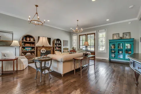 $1,050,000 | 5704 Old Harding Pike, Nashville, TN 37205