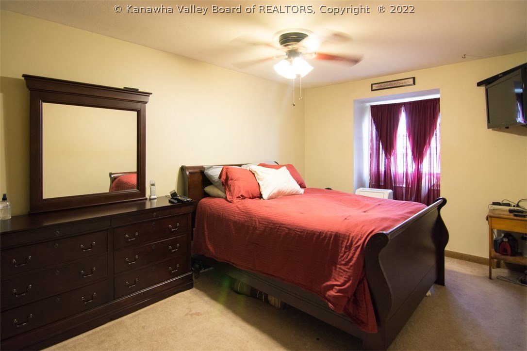 5381 Big Tyler Road, Unit 204 Charleston, WV 25313 - Photo 6 of 13 Gallery Image 6