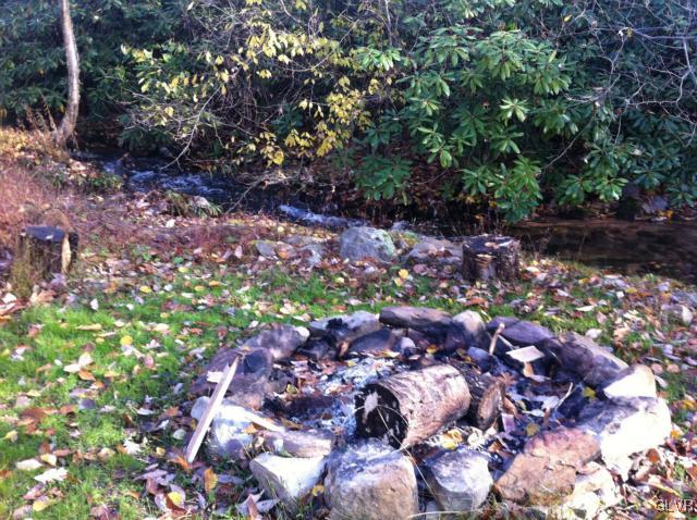 508 Westbrook Road Effort, PA 18330 - Photo 12 of 49