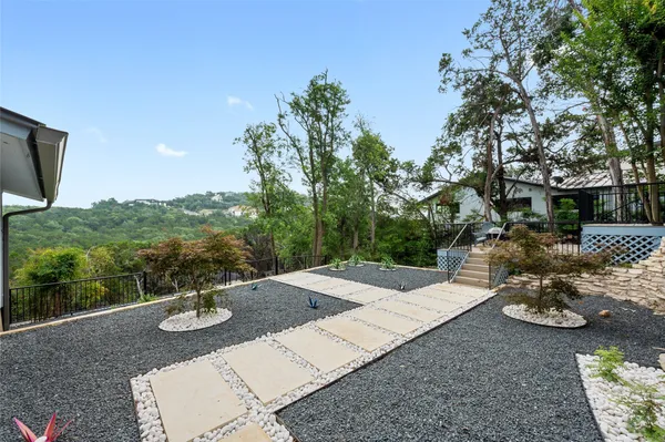 $7,500 | 2711 Trail Of Madrones, Austin, TX 78746