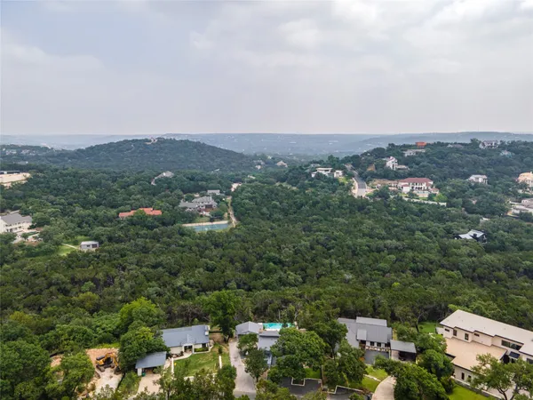 $7,500 | 2711 Trail Of Madrones, Austin, TX 78746