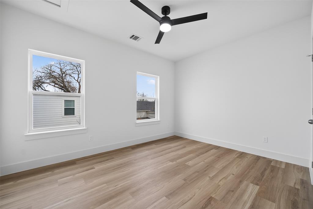 2414 Anderson Street Dallas, TX 75215 - Photo 26 of 35