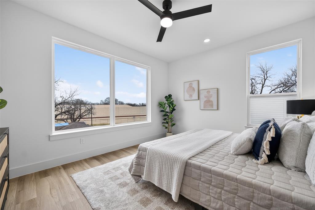 2414 Anderson Street Dallas, TX 75215 - Photo 32 of 35