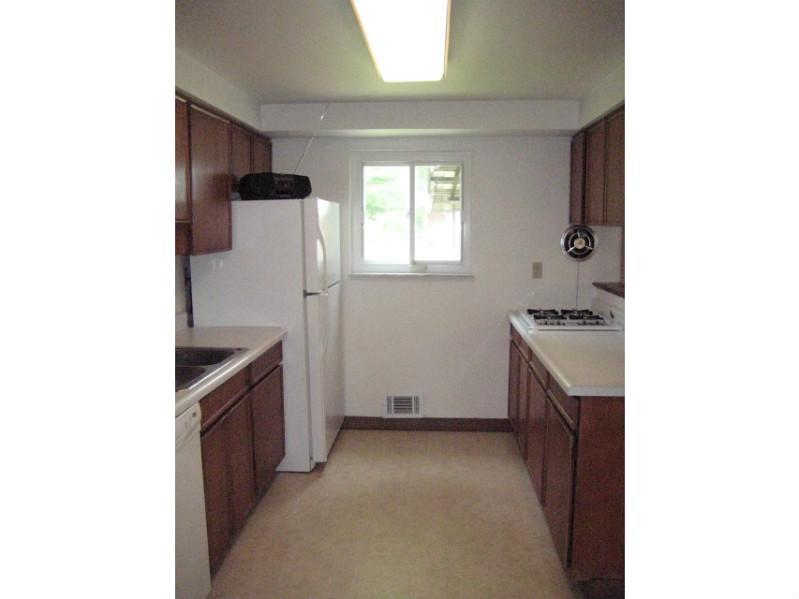 53 Rose Leaf Road Pittsburgh, PA 15220 - Photo 13 of 24 Kitchen.