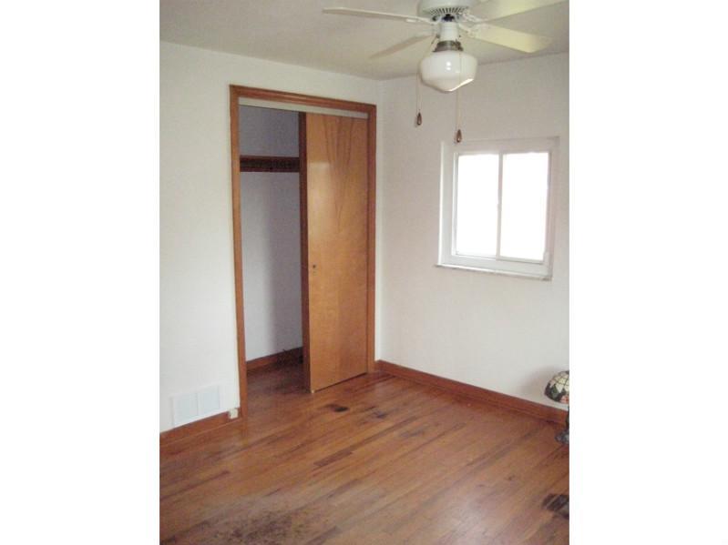 53 Rose Leaf Road Pittsburgh, PA 15220 - Photo 20 of 24 Bedroom.