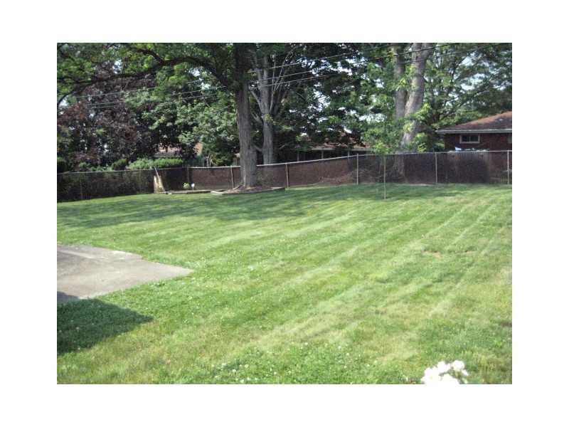 53 Rose Leaf Road Pittsburgh, PA 15220 - Photo 24 of 24 Yard/Garden.