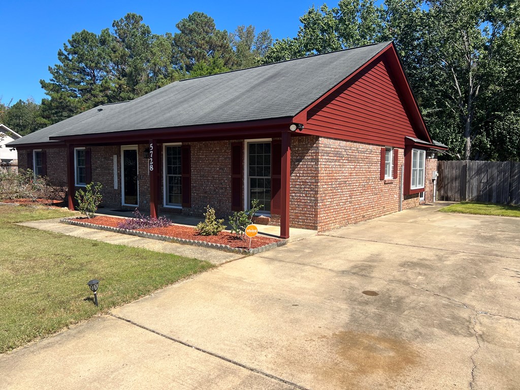 5728 Lexington Drive Columbus, GA 31907 - Photo 3 of 33