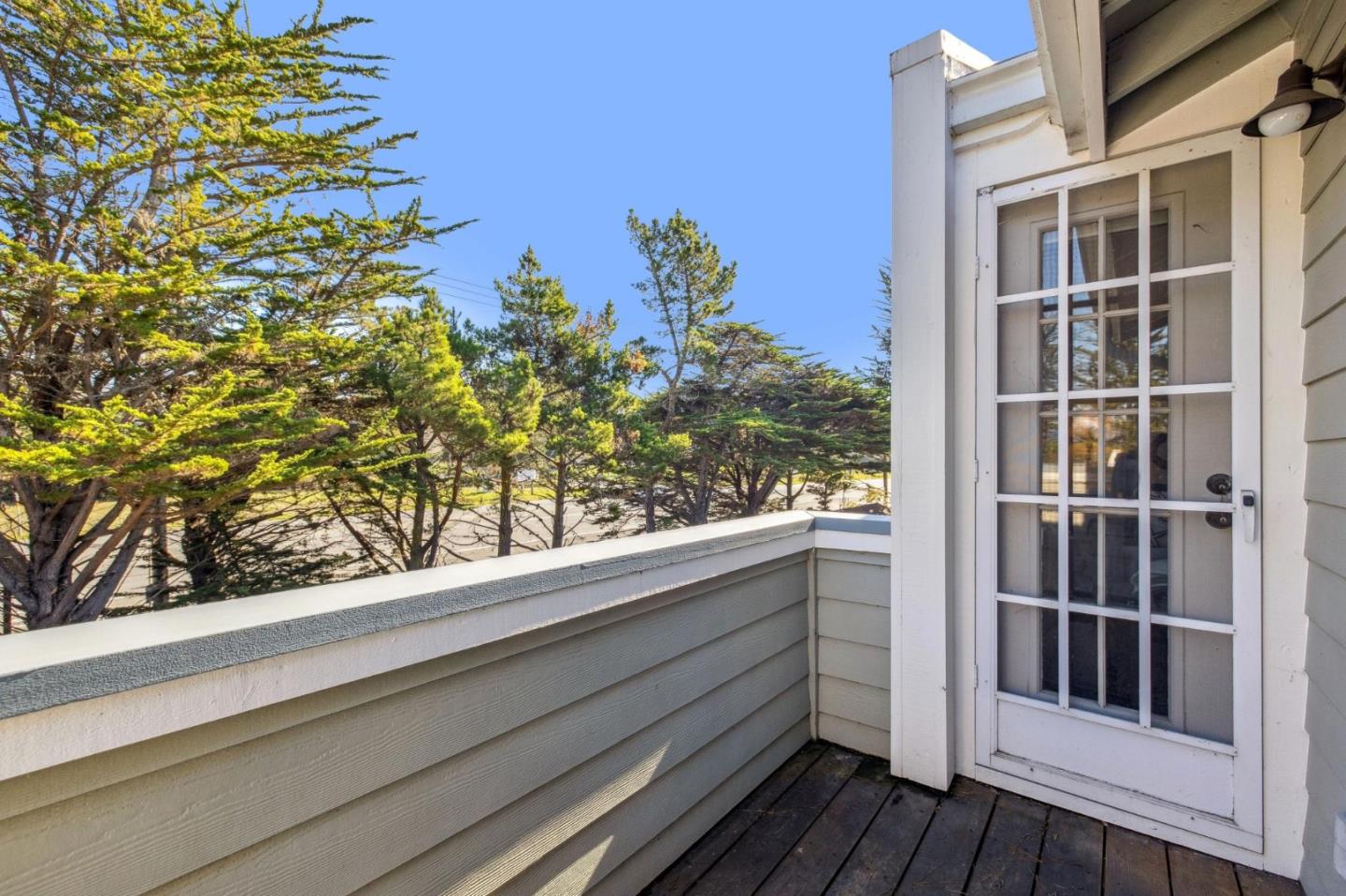 175 Troon Way Half Moon Bay, CA 94019 - Photo 42 of 49 a view of a balcony with a tree