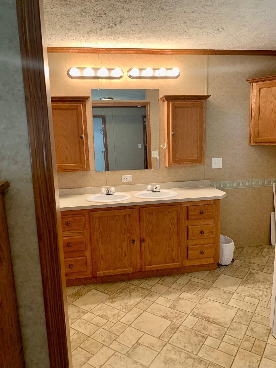 4850 East 500 North Rochester, IN 46975 - Photo 11 of 30