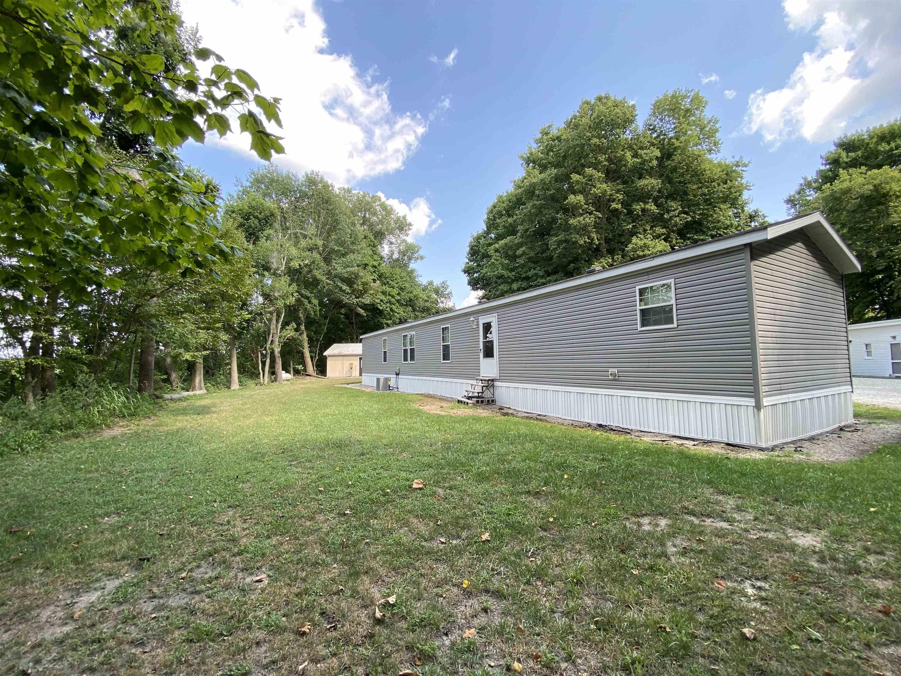 4850 East 500 North Rochester, IN 46975 - Photo 18 of 30