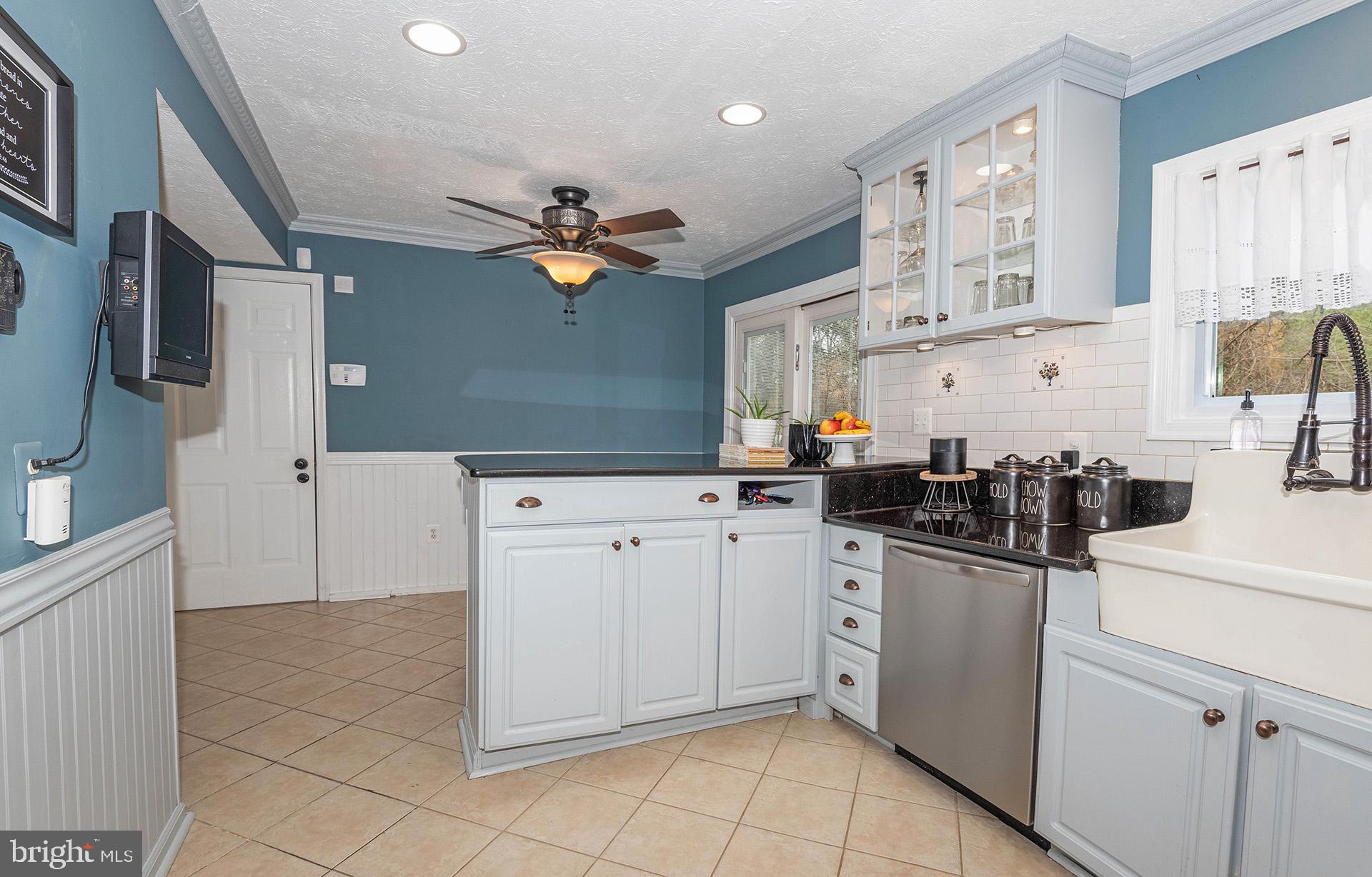 121 Lindenridge Road Laurel, MD 20724 - Photo 11 of 43