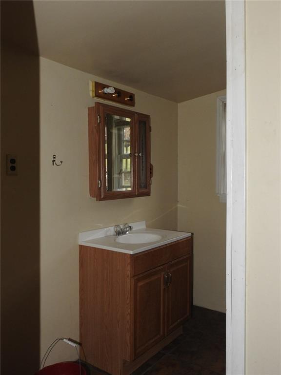 218 Country Club Road Washington, PA 15301 - Photo 9 of 20 Gallery Image 9
