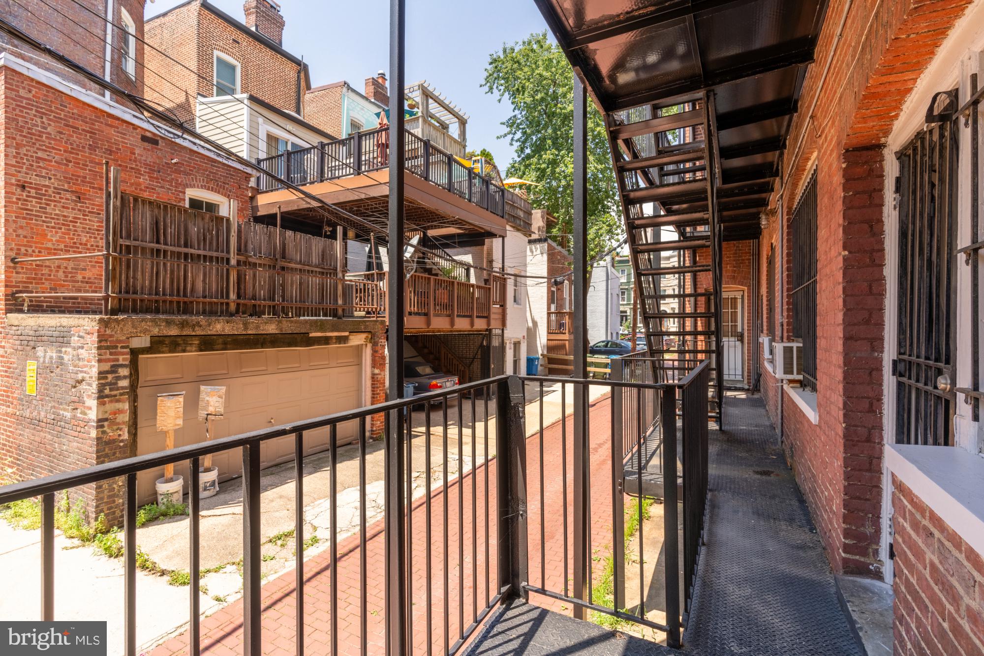 1833 S Street Northwest, Unit 2 Washington, DC 20009 - Photo 22 of 29