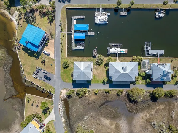 $869,000 | 201 Harbour Point Drive, Shell Point, FL 32327