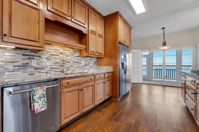 $949,000 | 201 Harbour Point Drive, Shell Point, FL 32327