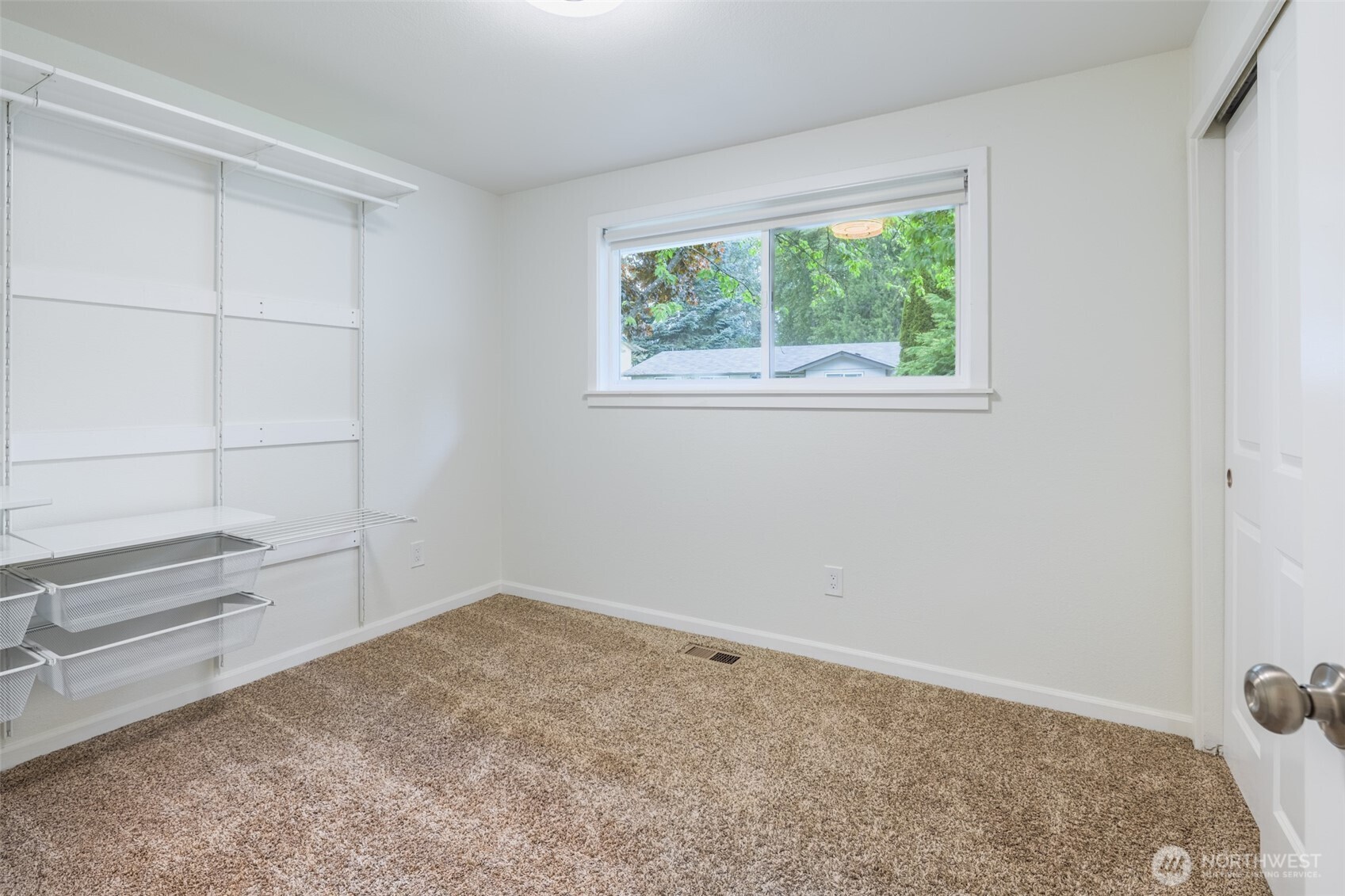 16925 Southeast 252 Place Covington, WA 98042 - Photo 16 of 32