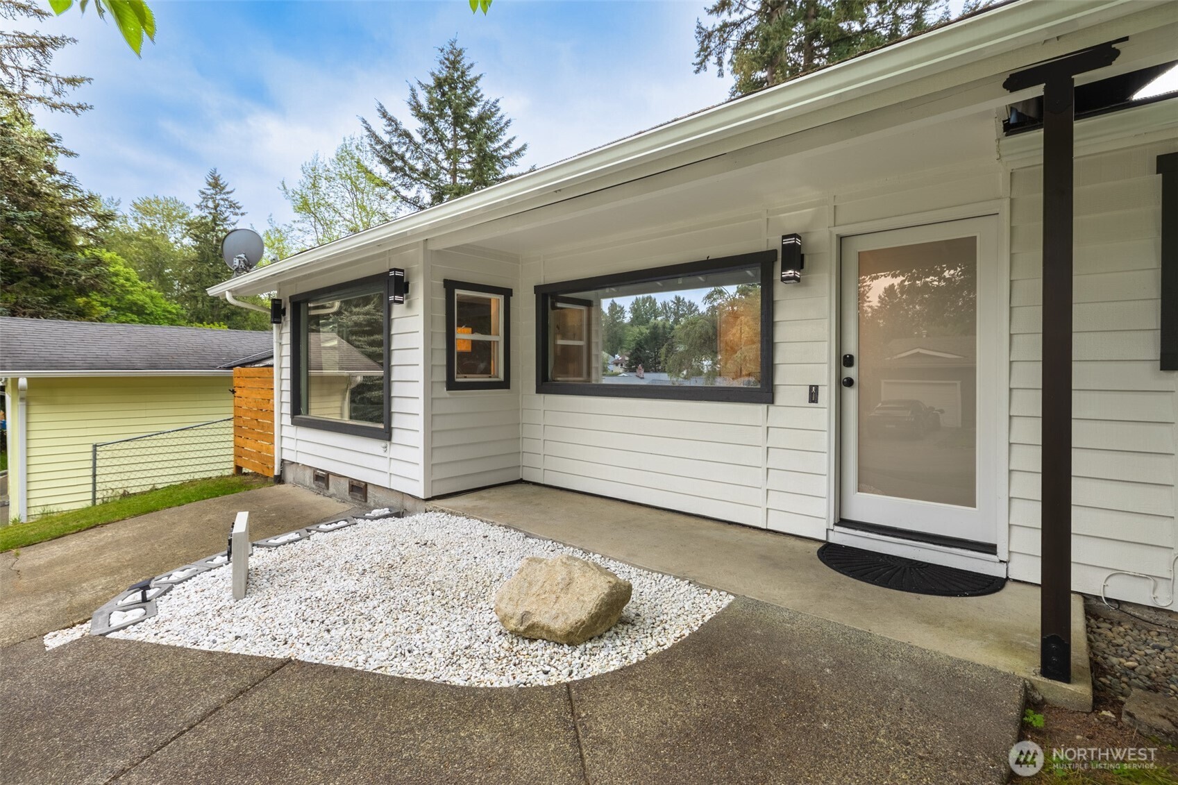 16925 Southeast 252 Place Covington, WA 98042 - Photo 30 of 32