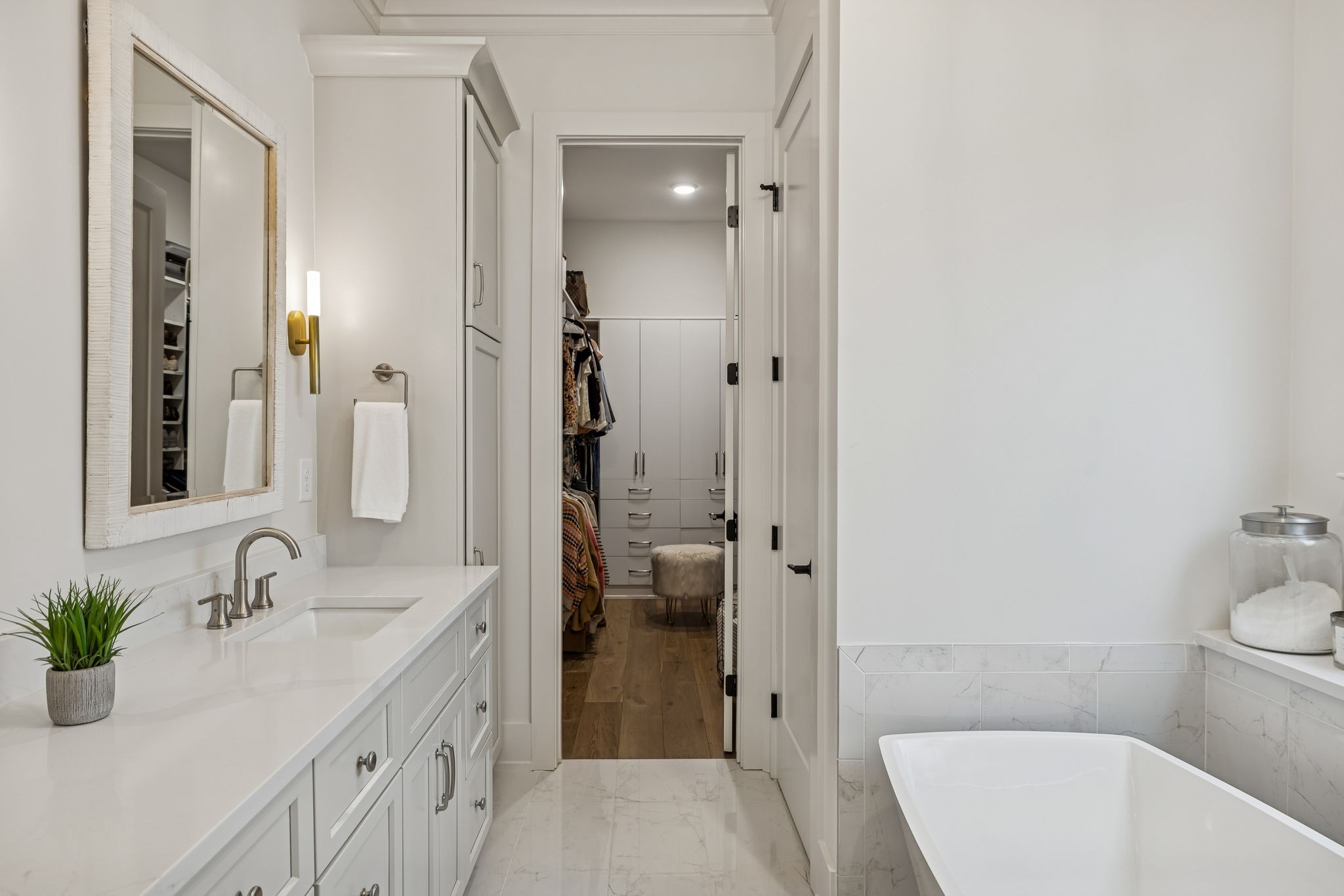 1013 William Street Franklin, TN 37064 - Photo 21 of 57 a bathroom with a sink a toilet and shower