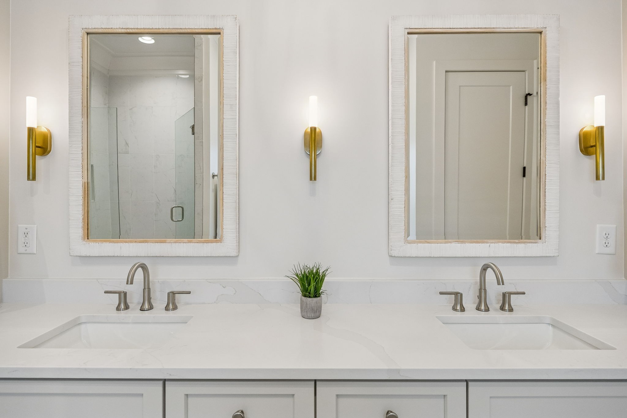 1013 William Street Franklin, TN 37064 - Photo 22 of 57 a bathroom with mirror and window