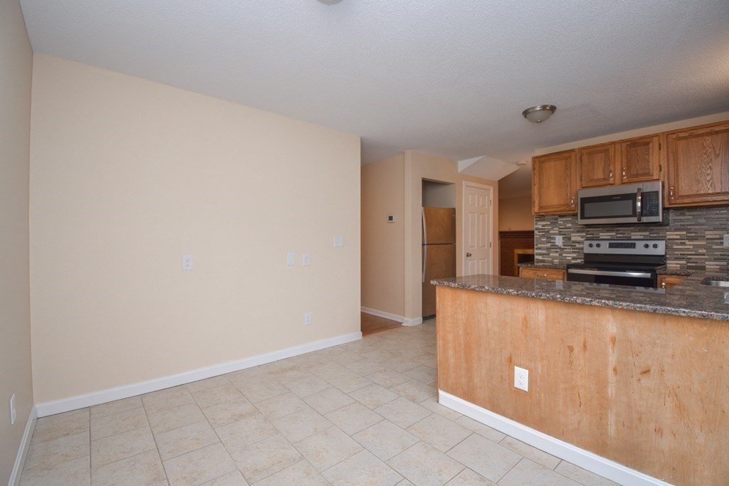 42 Stephanie Circle Springfield, MA 01129 - Photo 13 of 42