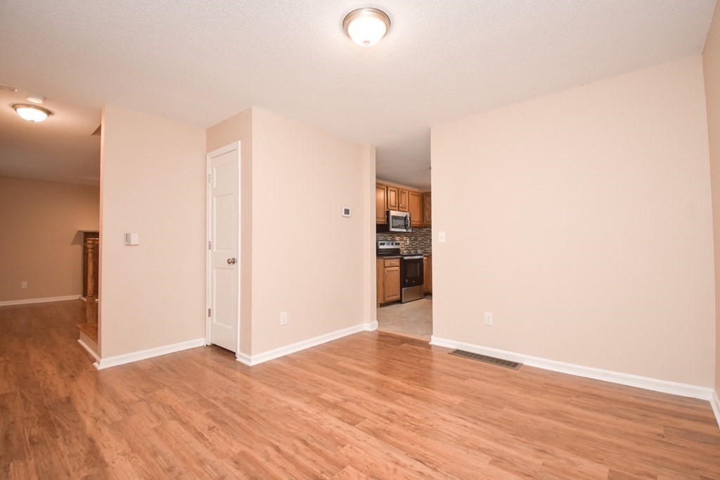 42 Stephanie Circle Springfield, MA 01129 - Photo 14 of 42