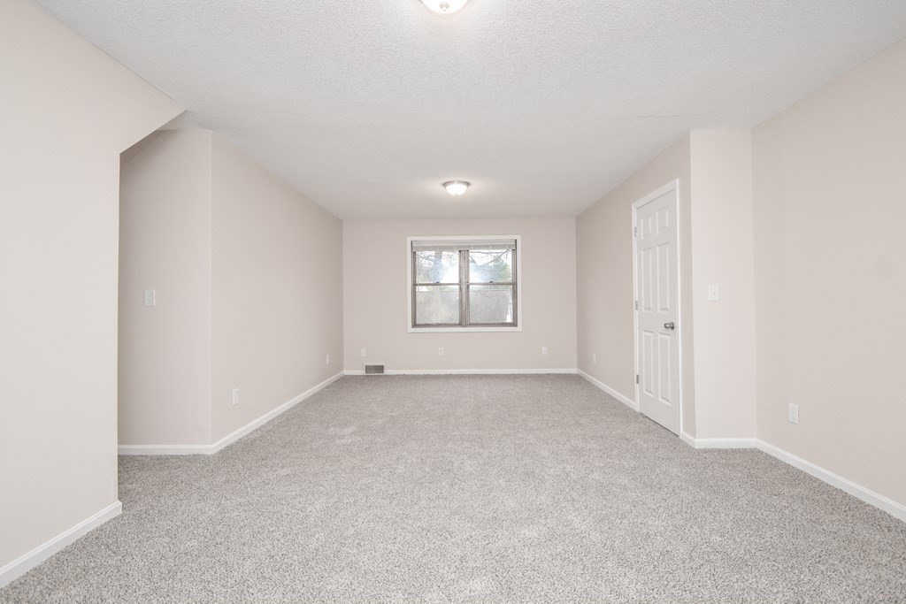 42 Stephanie Circle Springfield, MA 01129 - Photo 21 of 42
