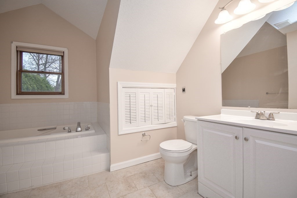 42 Stephanie Circle Springfield, MA 01129 - Photo 27 of 42