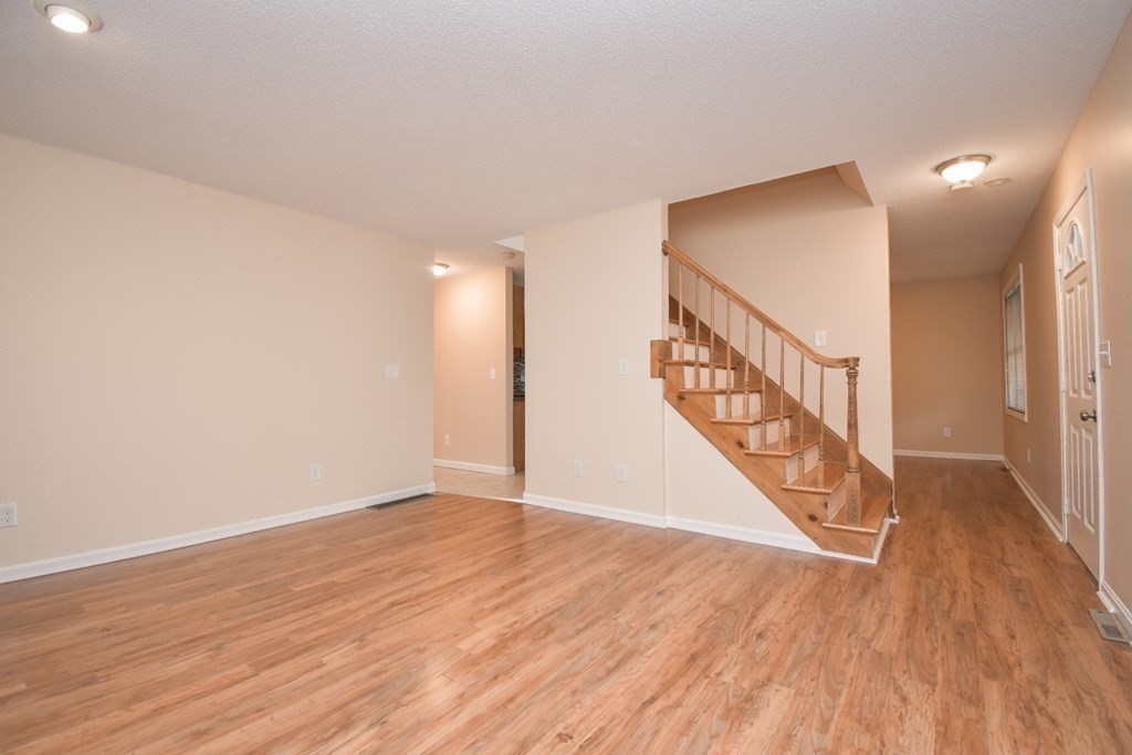 42 Stephanie Circle Springfield, MA 01129 - Photo 8 of 42